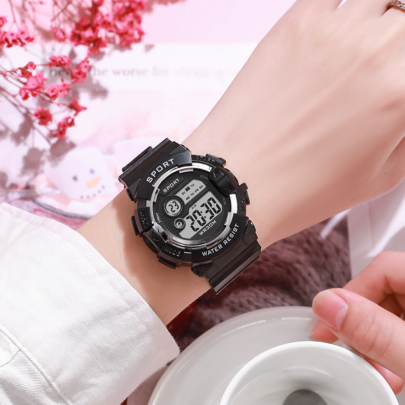 YIKAZE Fashion Sports Watches  - Women Fashion Week 2026 のレビューと価格