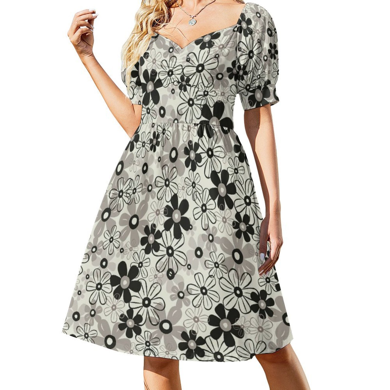Spring In A Sock Floral Smock  - Smocked Dress Women のレビューと価格
