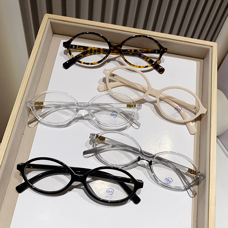 Hiking 4pcs Fashion Female Sma - Women'S Fashion Glasses With Clear Lenses のレビューと価格